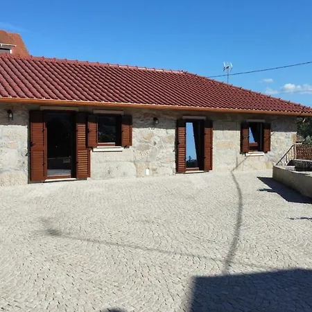 Casa Do Pedreiro Maison Familiale Pres Des Thermes De * São Pedro do Sul