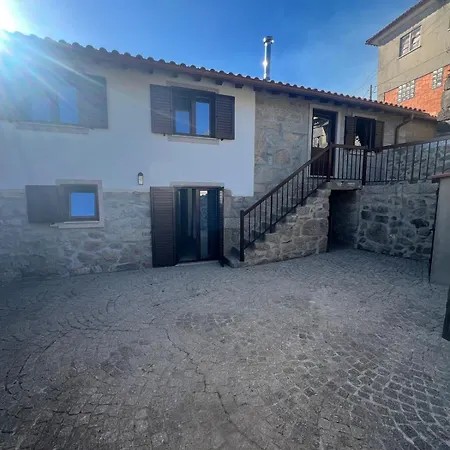 Casa Do Pedreiro Maison Familiale Pres Des Thermes De Dom wakacyjny *